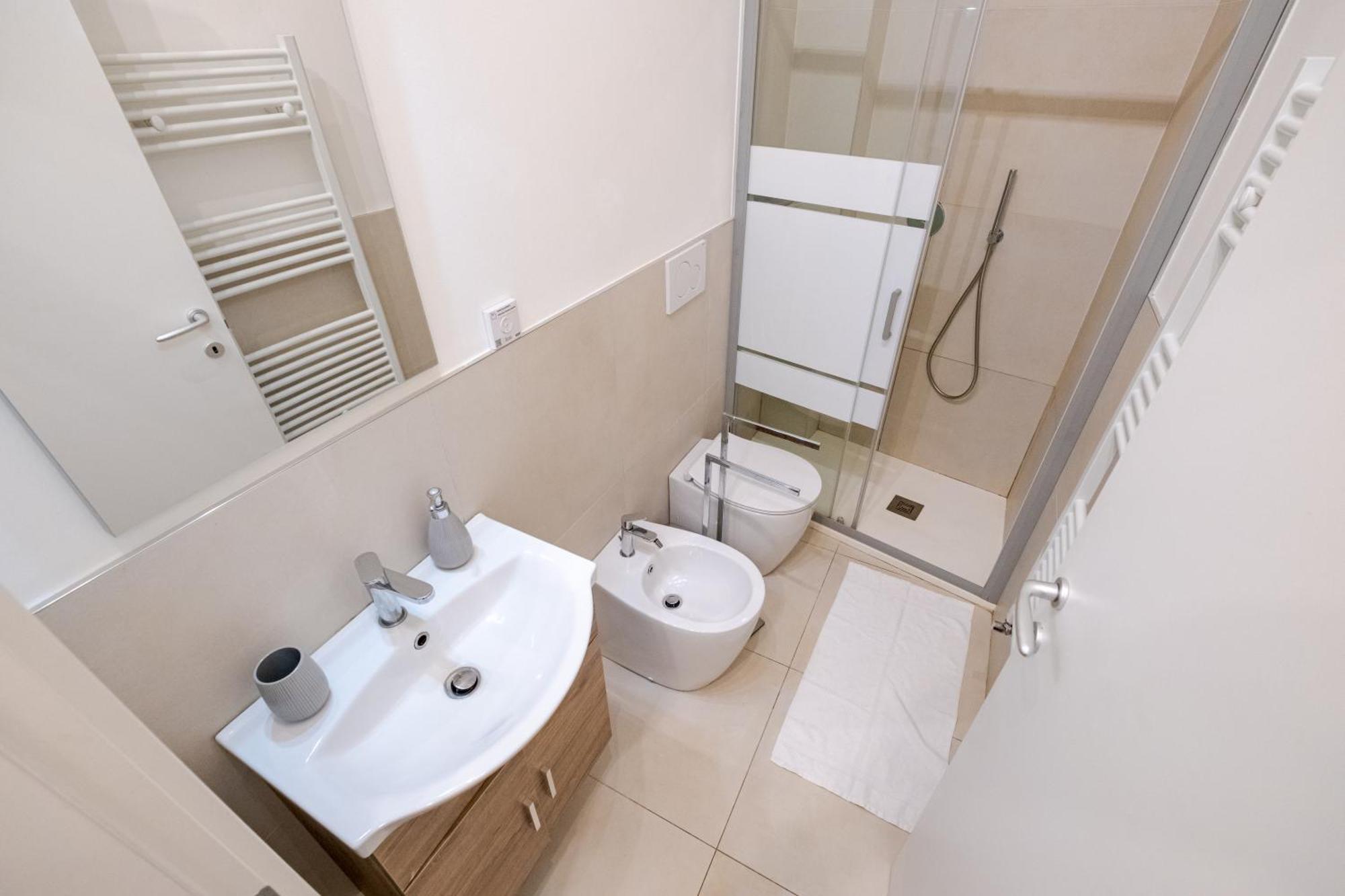 Appartement Oasi Di Relax Spa A 10 Min Dal Duomo à Milan Extérieur photo